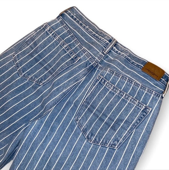 American Eagle Highest Mom Jeans Stripe sz 8 Denim Original Blue & White - Picture 7 of 12
